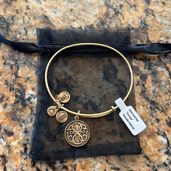 Alex and Ani Jewelry - Alex and Ani ❤️ Energy Bangle Charm Bracelet~NWT